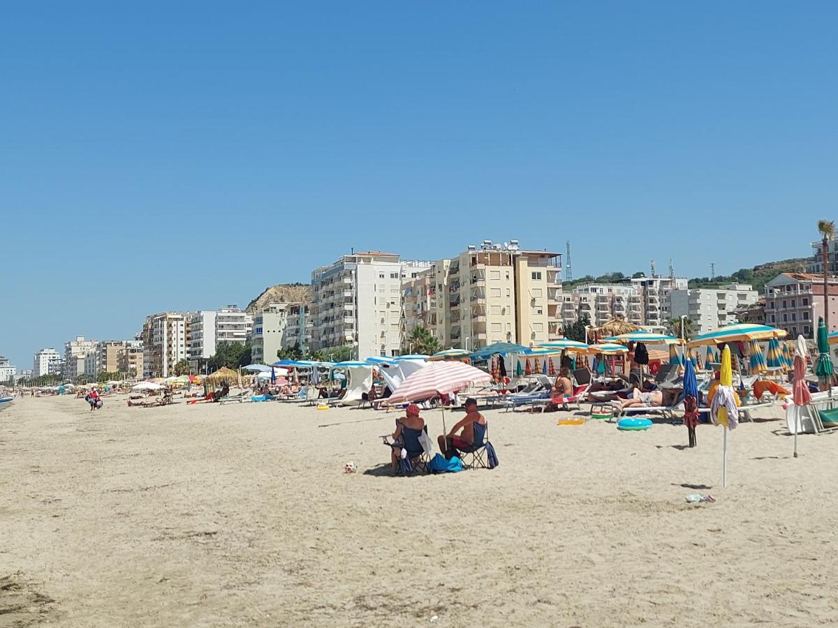 Golden Beach Apartments Дуррес Экстерьер фото